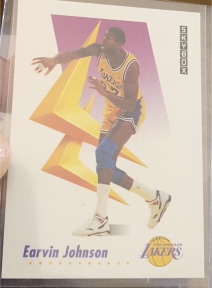 1991-92 SkyBox #137 Earvin Johnson — front