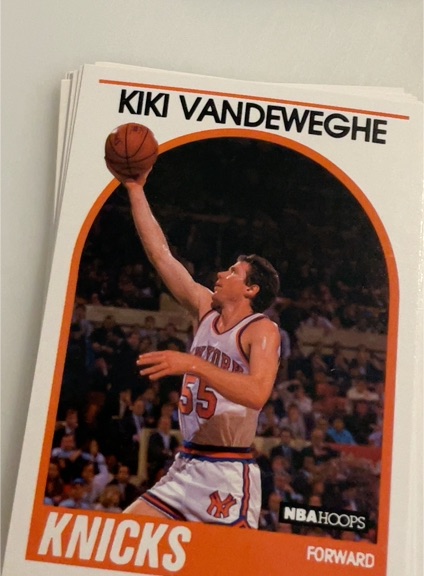 1989-90 Hoops #295 Kiki Vandeweghe — front