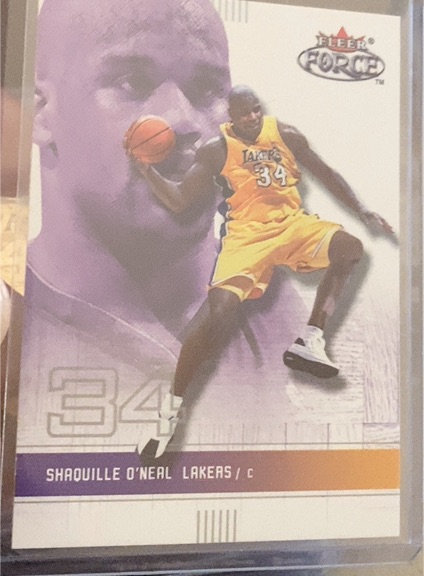2001-02 Fleer Force #14 Shaquille O'Neal — front
