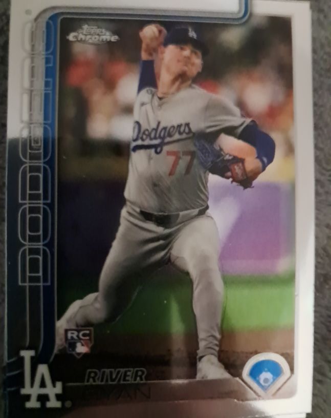 2025 Topps Chrome #273 Ryan River — front