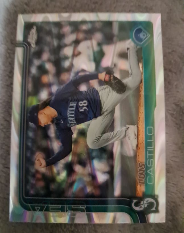 2025 Topps Series 1 #73 Luis Castillo — front