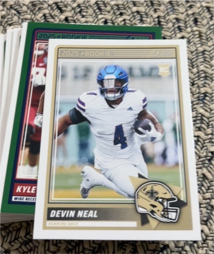 2025 Panini Score #40 Devin Neal — front