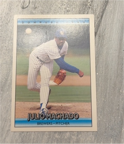 1992 Donruss #262 Julio Machado Milwaukee Brewers — front
