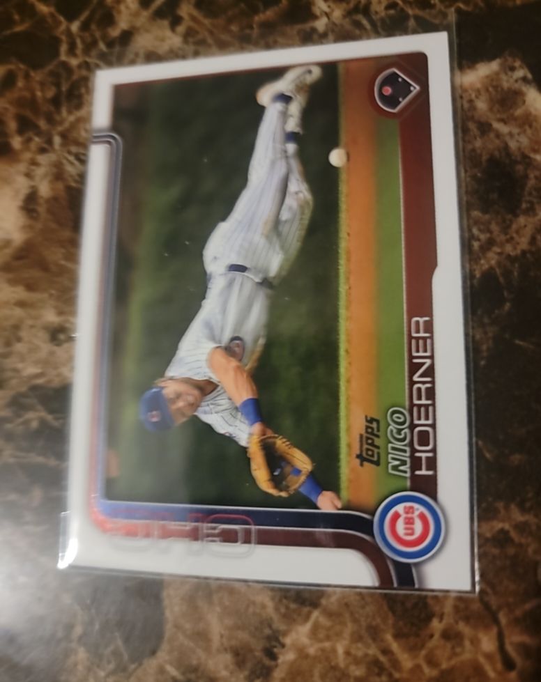 2025 Topps Baseball #38 Nico Hoerner — front