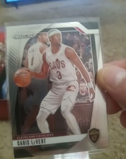 2024-25 Panini Prizm #71 Caris LeVert — front