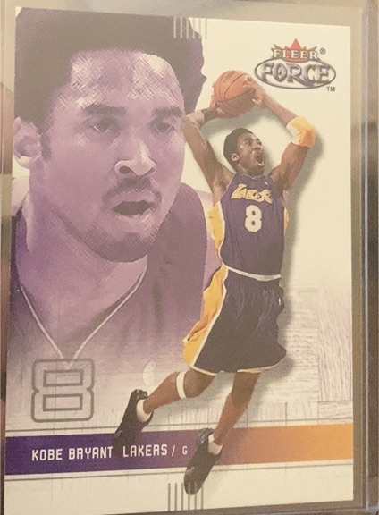 1997 Fleer Force #8 Kobe Bryant — front