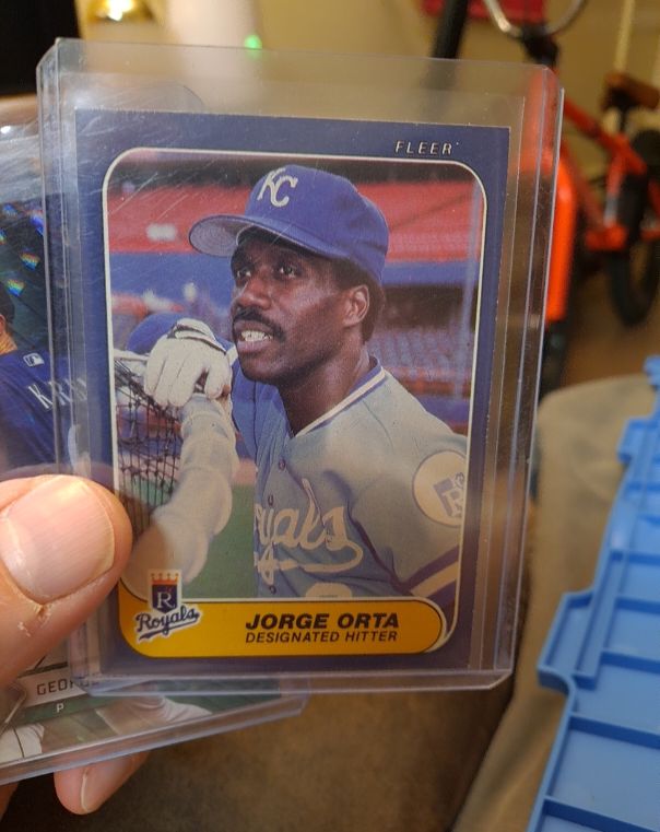 1983 Fleer #R Jorge Orta — front