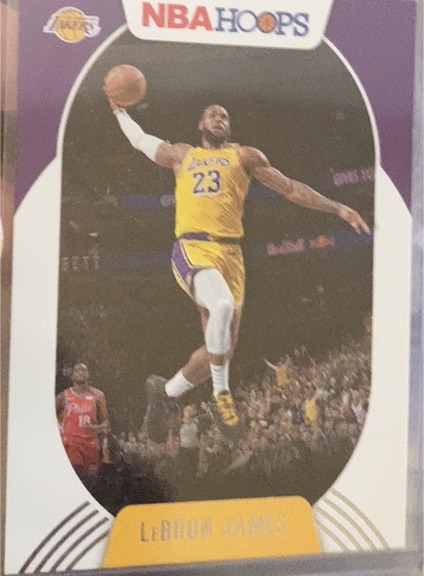 2022 NBA Hoops #23 LeBron James — front