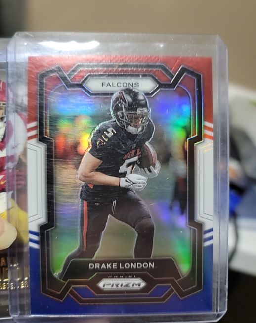 2022 Panini Prizm #214 Drake London — front