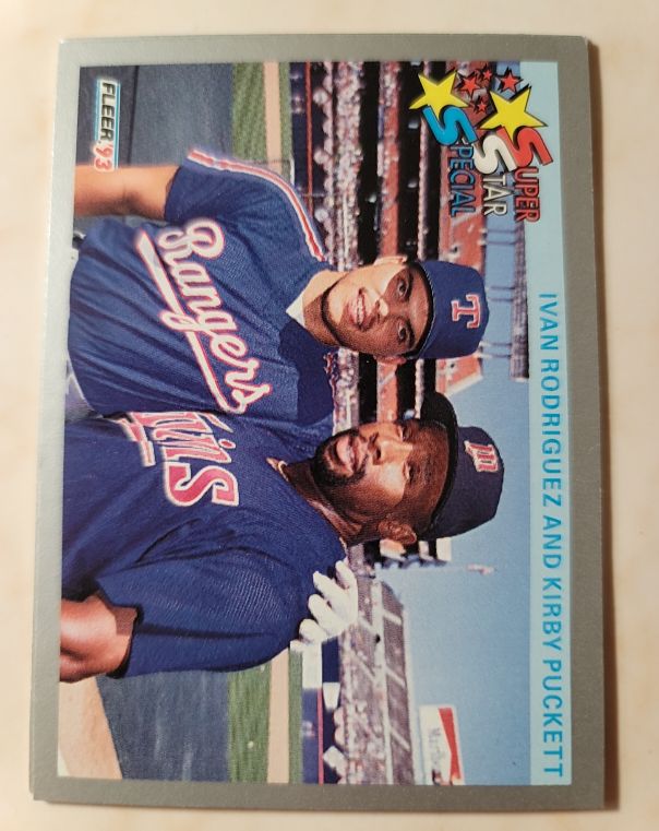 1993 Fleer #93 Ivan Rodriguez and Kirby Puckett — front