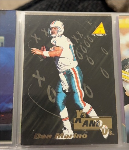 1995 Pinnacle X's and O's Dan Marino — front
