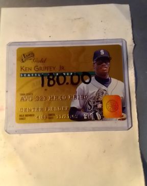 1995 Studio #5 Ken Griffey Jr Gold Plastic Stock — front