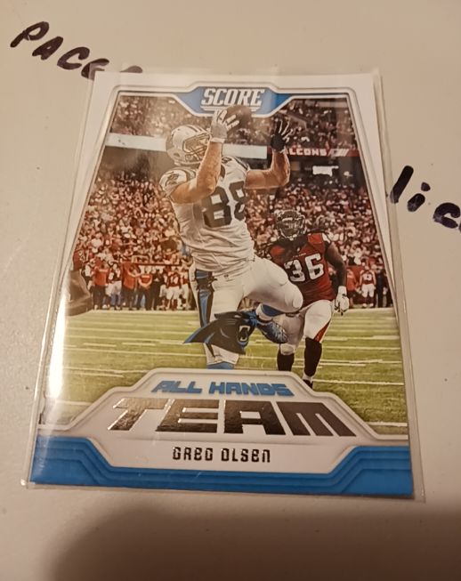 2018 Score Football All Hands Team #12 Greg Olsen — front