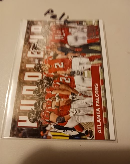 2017 Score Huddle Up #5 Matt Ryan — front