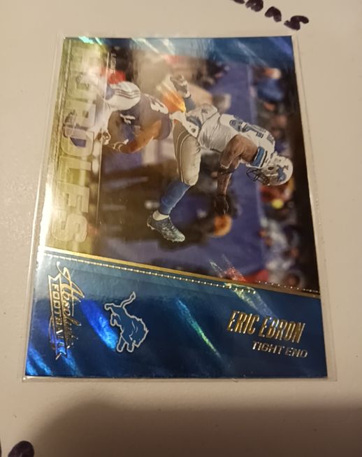 2017 Panini Absolute #7 Eric Ebron Hurdles — front