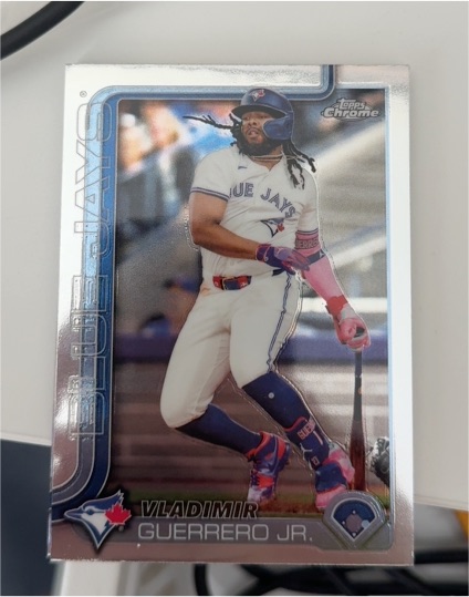 2025 Topps Chrome #259 Vladimir Guerrero Jr. — front