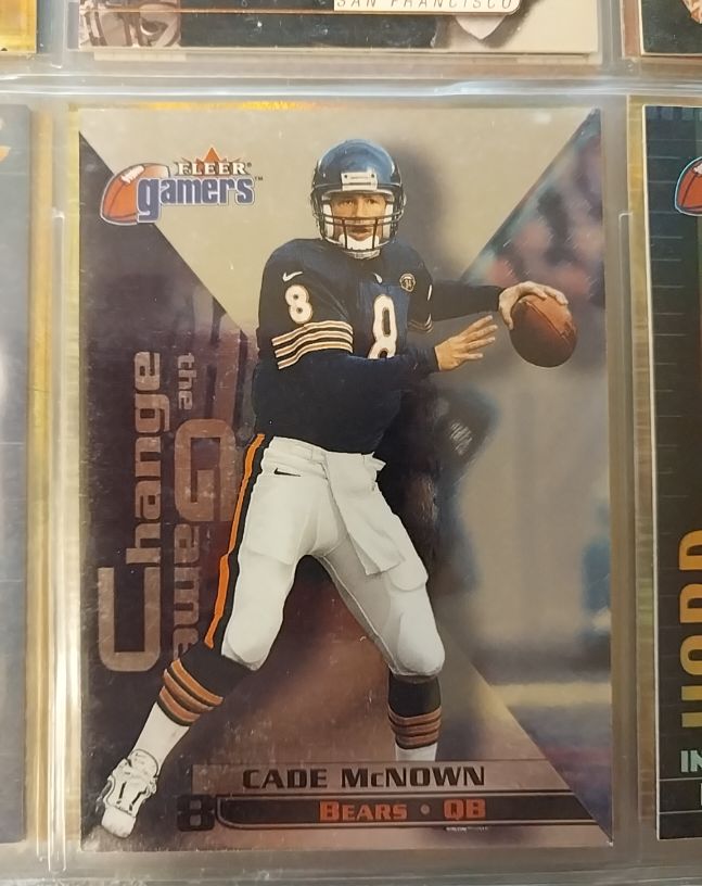 2000 Fleer Gamers Change the Game #12 Cade McNown — front