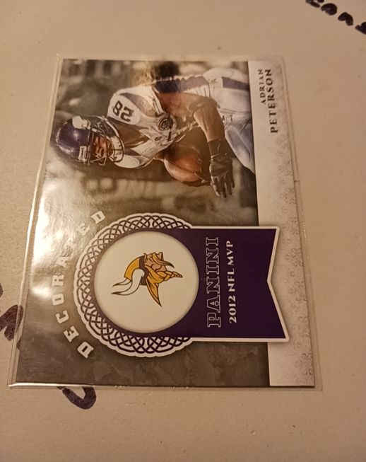 2017 Panini Decorated #D-AP Adrian Peterson — front