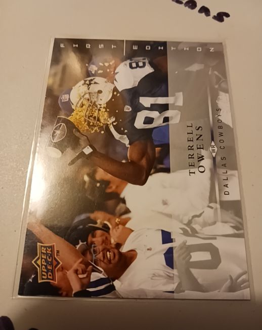 2008 Upper Deck First Edition #43 Terrell Owens — front