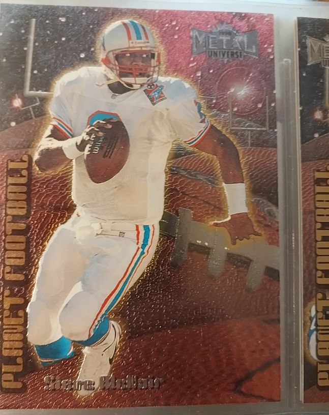 1998 Metal Universe #14 Steve McNair — front
