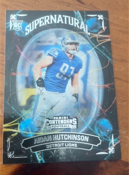 2022 Panini Contenders Supernatural #SN-AHU Aidan Hutchinson — front