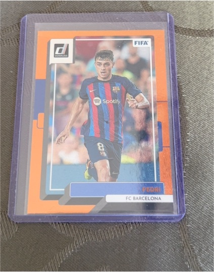2022-23 Donruss #33 Pedri FC Barcelona — front