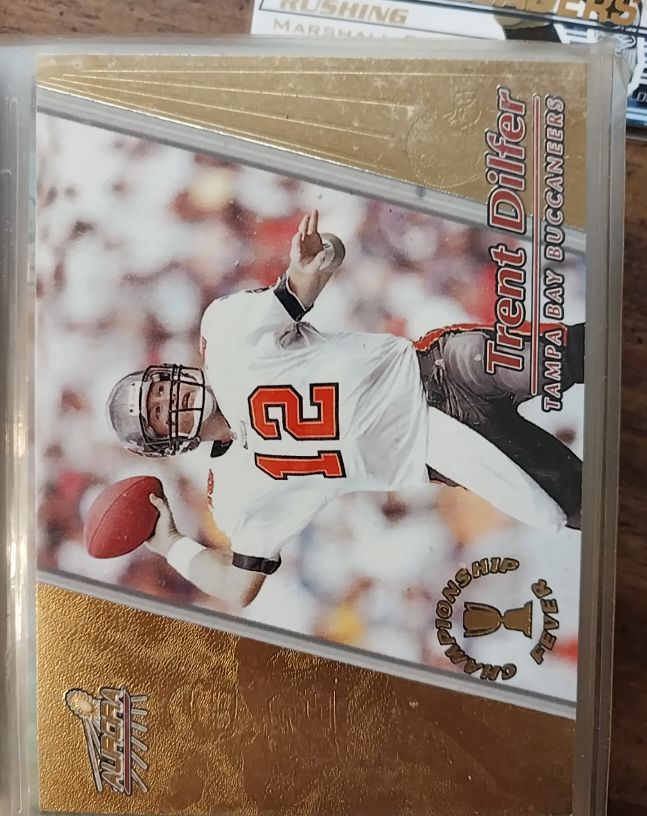 1998 Pacific Aurora #46 Trent Dilfer Championship Fever — front