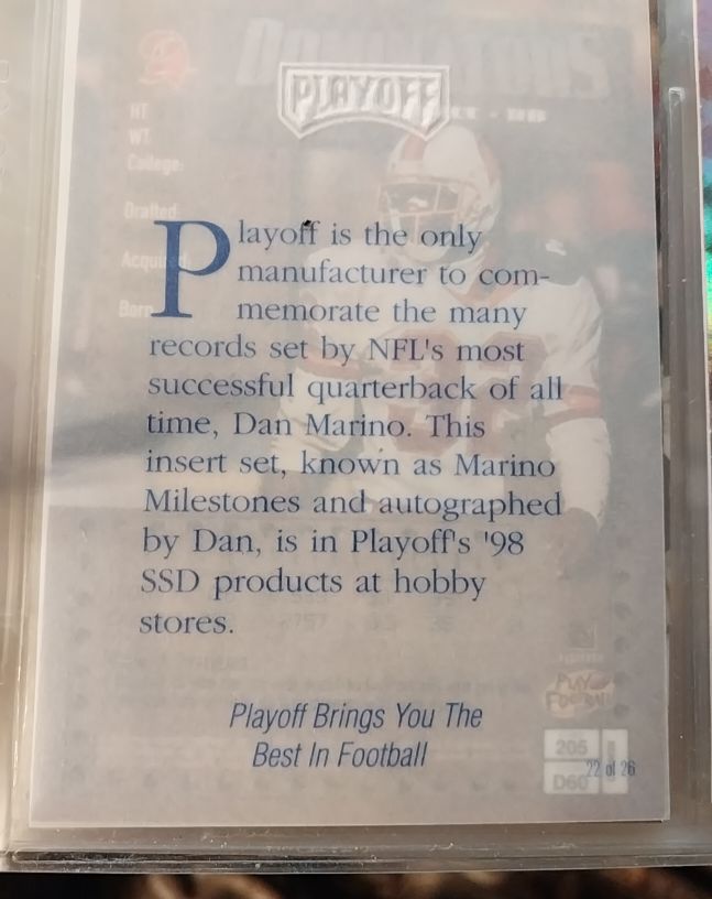 1998 Playoff SSD #205 Dan Marino — front