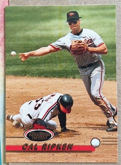 1993 Topps Stadium Club #40 Cal Ripken — front