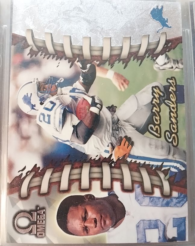 1998 Pacific Omega #82 Barry Sanders — front