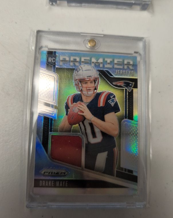 2024 Panini Prizm Premier Jerseys Drake Maye — front