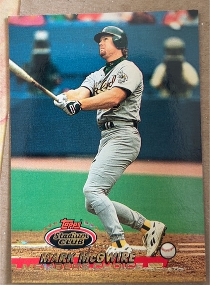 1993 Topps Stadium Club #595 Mark McGwire — front