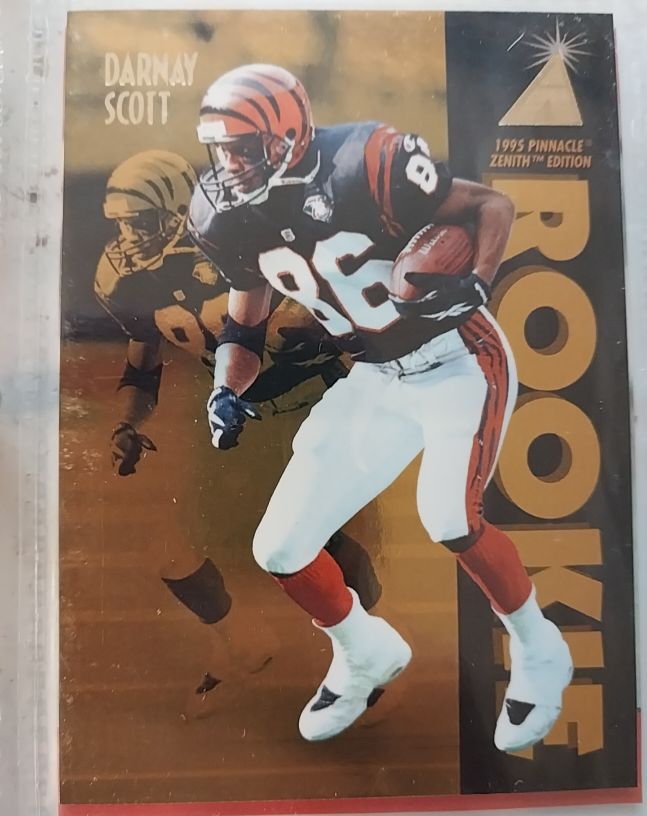 1995 Pinnacle Zenith #Z140 Darnay Scott Rookie — front