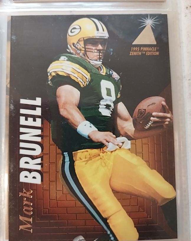 1995 Pinnacle Zenith #Z119 Mark Brunell — front