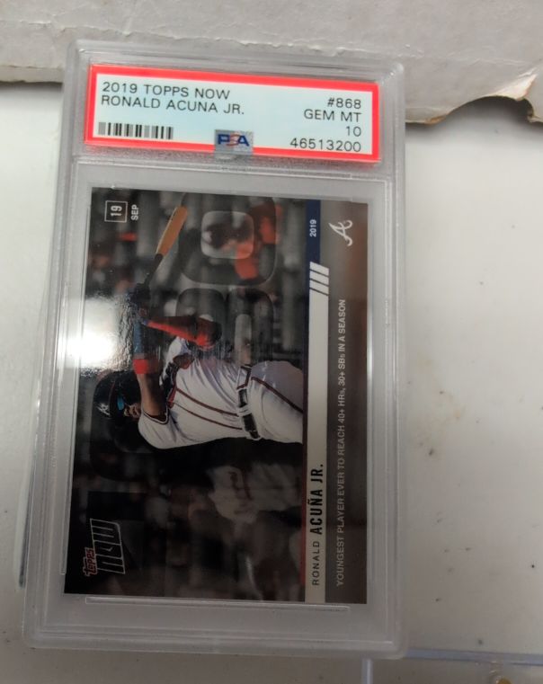 2019 Topps Now #868 Ronald Acuna Jr. — front