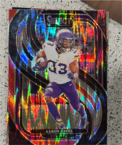 2024 Panini Select #102 Aaron Jones — front