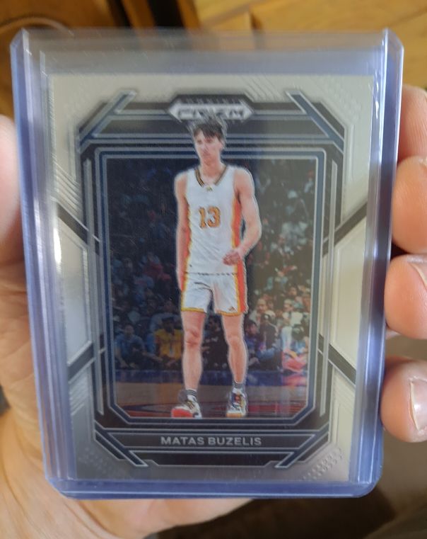 2023 Panini Prizm Draft Picks #13 Matas Buzelis — front