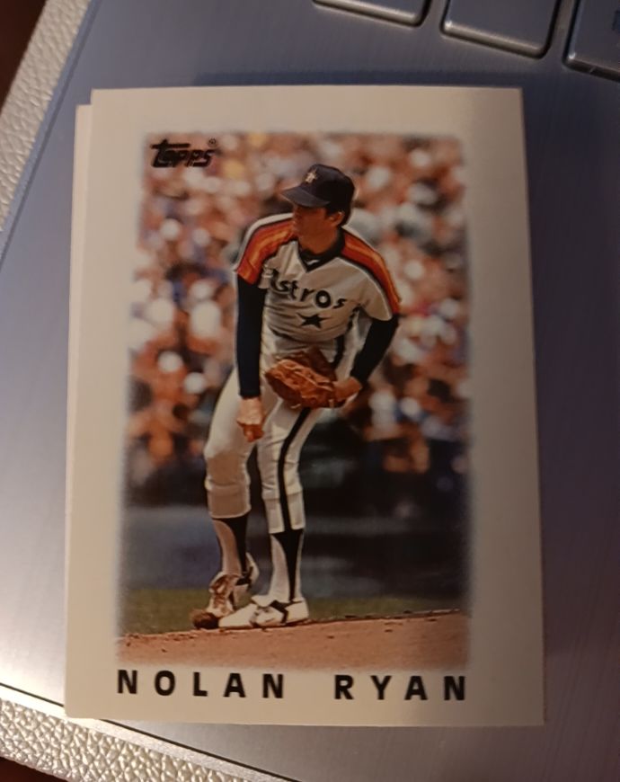 1986 Topps Mini Leaders #43 Nolan Ryan — front
