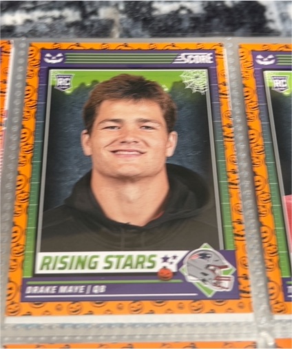 2024 Panini Score A Treat #17 Drake Maye Rookie Card — front