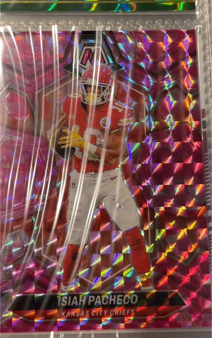 2022 Panini Mosaic Pink Prizm #Isiah Pacheco — front
