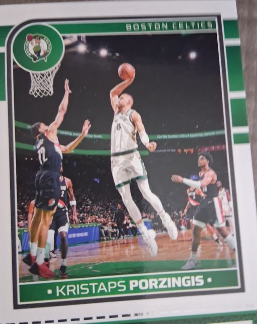 2024-25 Panini NBA Hoops #9 Kristaps Porzingis — front