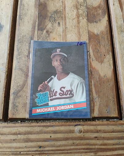 1990 Donruss #157 Michael Jordan — front