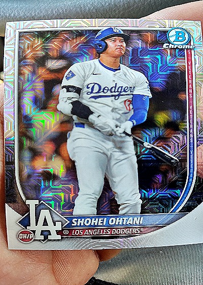 2025 Bowman Chrome #17 Shohei Ohtani — front