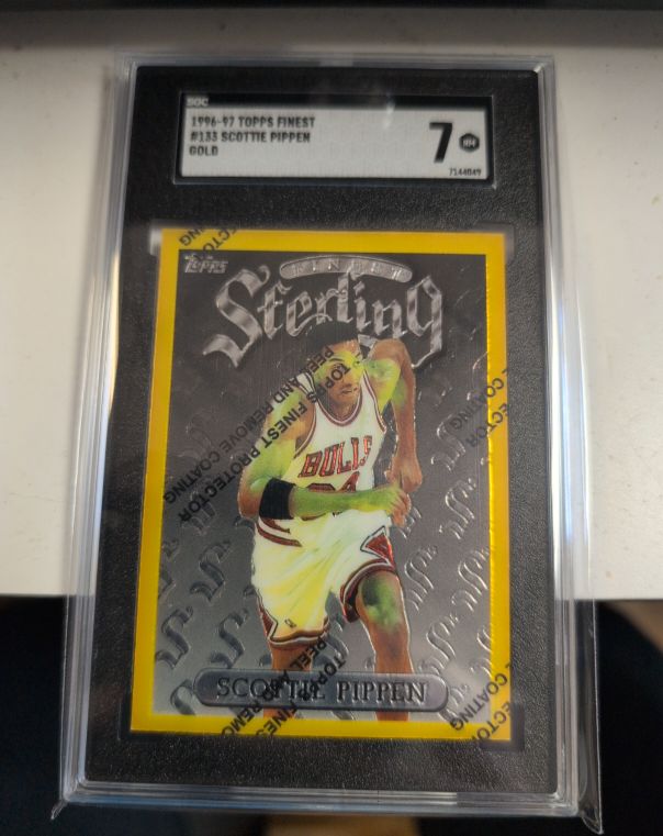 1996-97 Topps Finest #133 Scottie Pippen — front