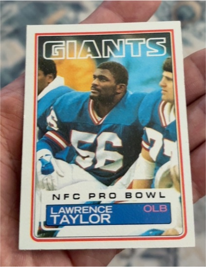 1983 Topps #133 Lawrence Taylor — front
