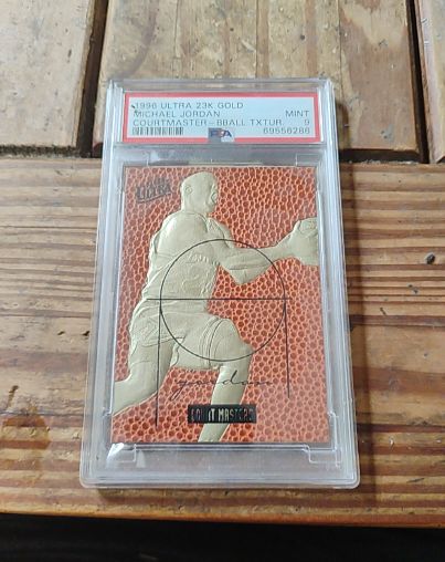 1996-97 Fleer Ultra Court Masters #23 Michael Jordan 23KT Gold — front