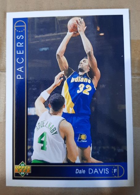 1993-94 Upper Deck #119 Dale Davis Indiana Pacers — front