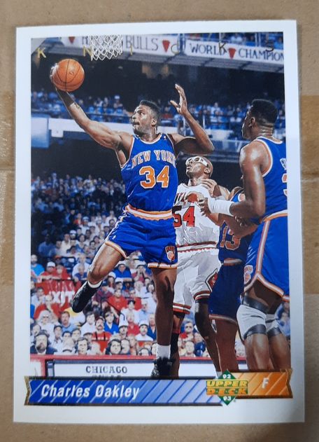1992-93 Upper Deck #302 Charles Oakley — front