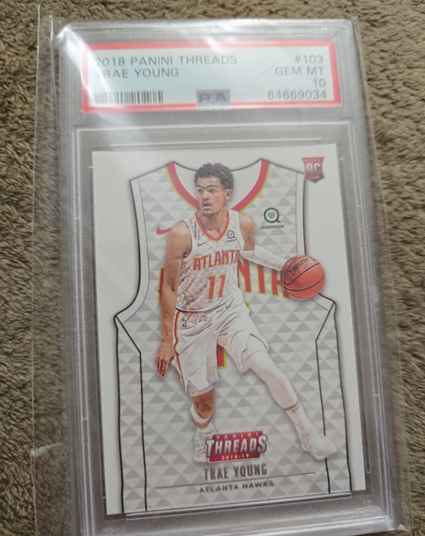 2018 Panini Threads #103 Trae Young — front