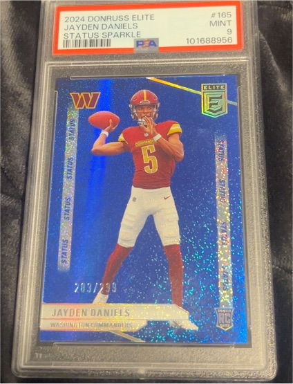 2024 Donruss Elite #165 Jayden Daniels Status Sparkle — front